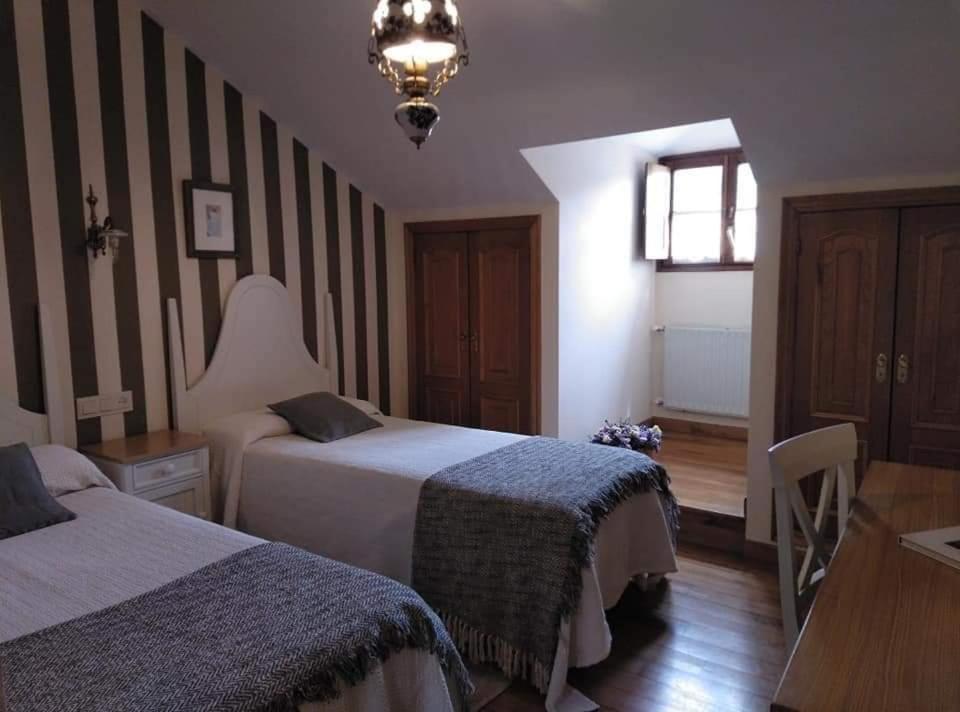 Hotel Rural Oscos Villanueva de Oscos 外观 照片
